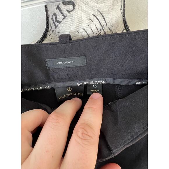Worthington Plus size Modern Fit high rise Black dress pants with pockets - Picture 3 of 12